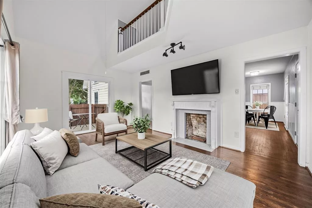 2626 Madera Street, Dallas, Texas 75206