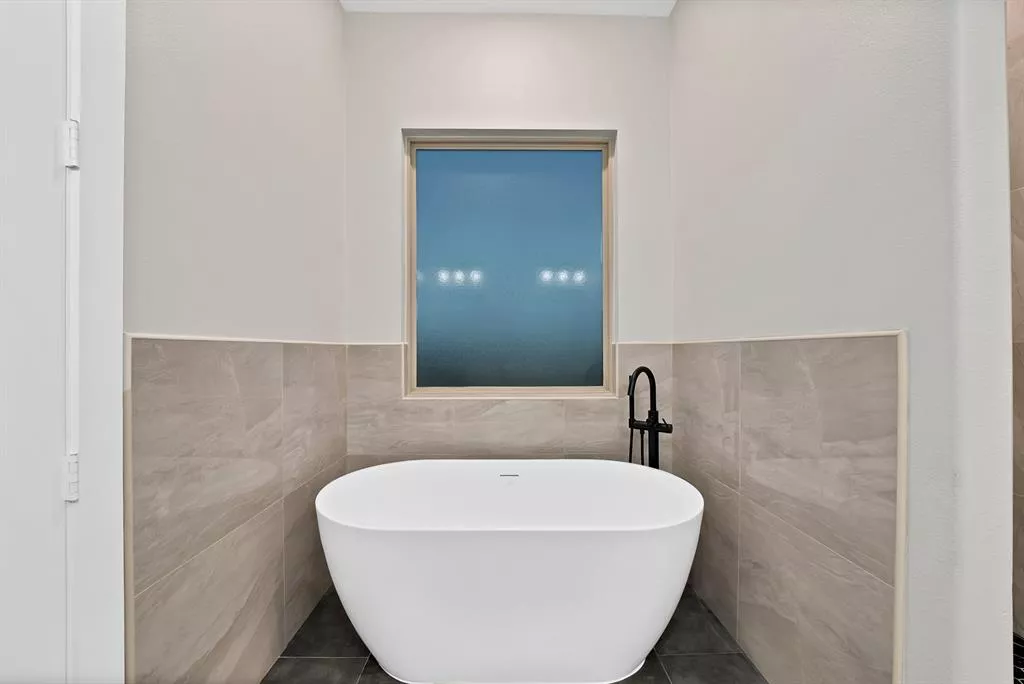 2922 Pearl Avenue, Fort Worth, Texas 76106