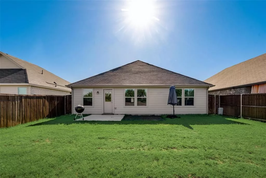 3320 Chasemoor Drive, Denton, Texas 76207