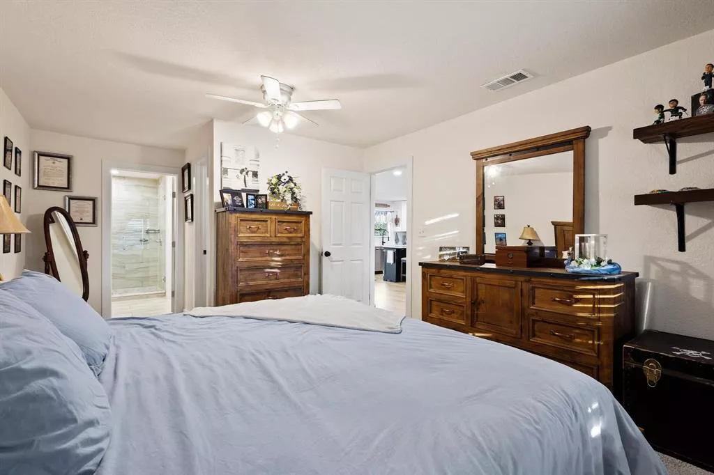 3387 FM 121 Van Alstyne, Texas 75495