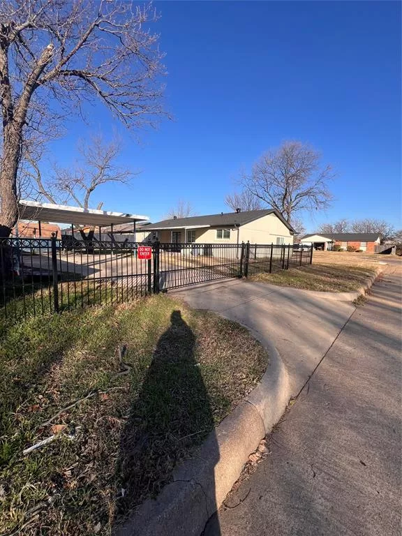 4232 Burly Street, Forest Hill, Texas 76119