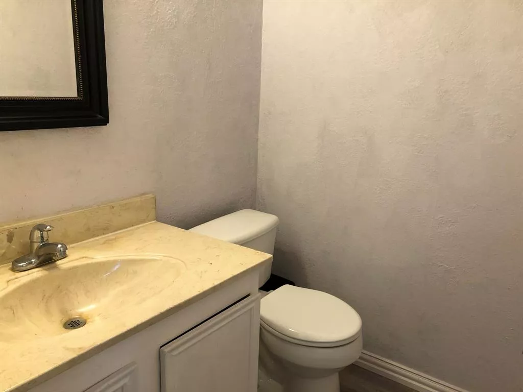 513 Towne House Lane, Richardson, Texas 75081