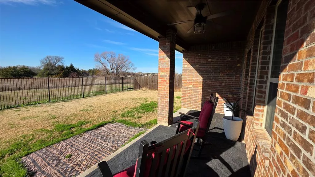 1043 Sublime Drive, Heath, Texas 75126