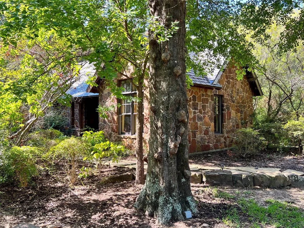 307 Sun Valley, Mabank, Texas 75147