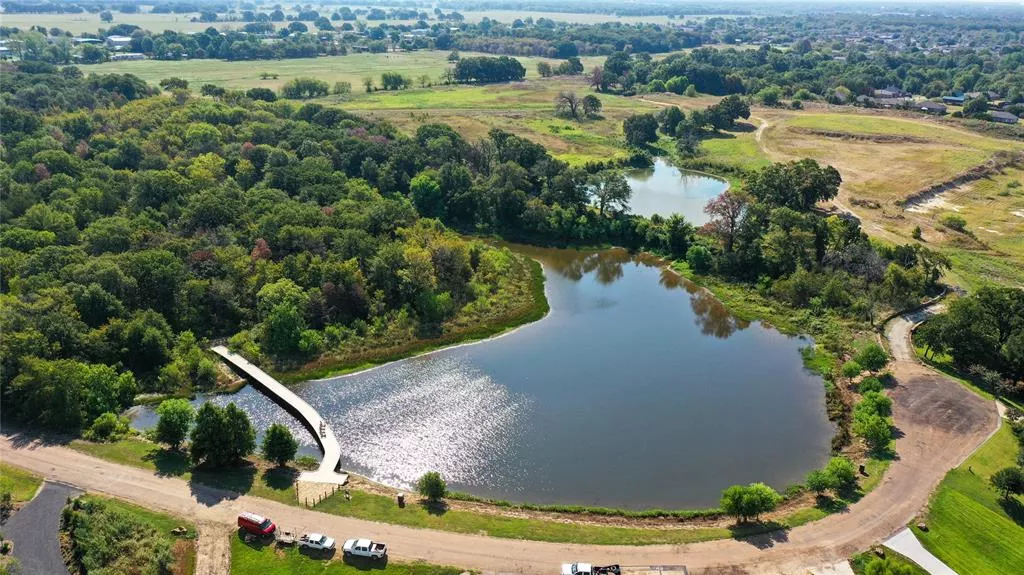 307 Sun Valley, Mabank, Texas 75147