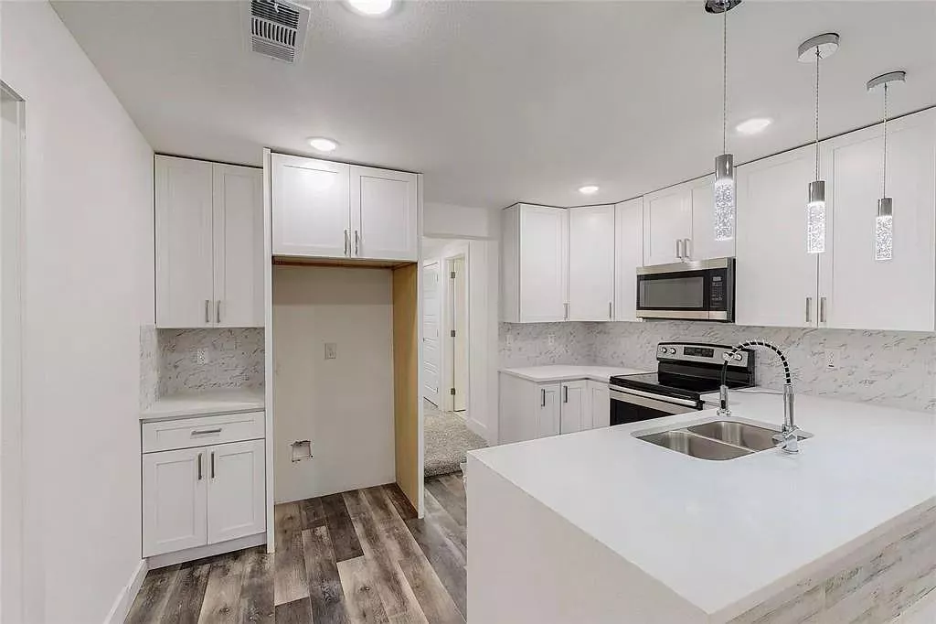 3907 Le May Avenue, Dallas, Texas 75216