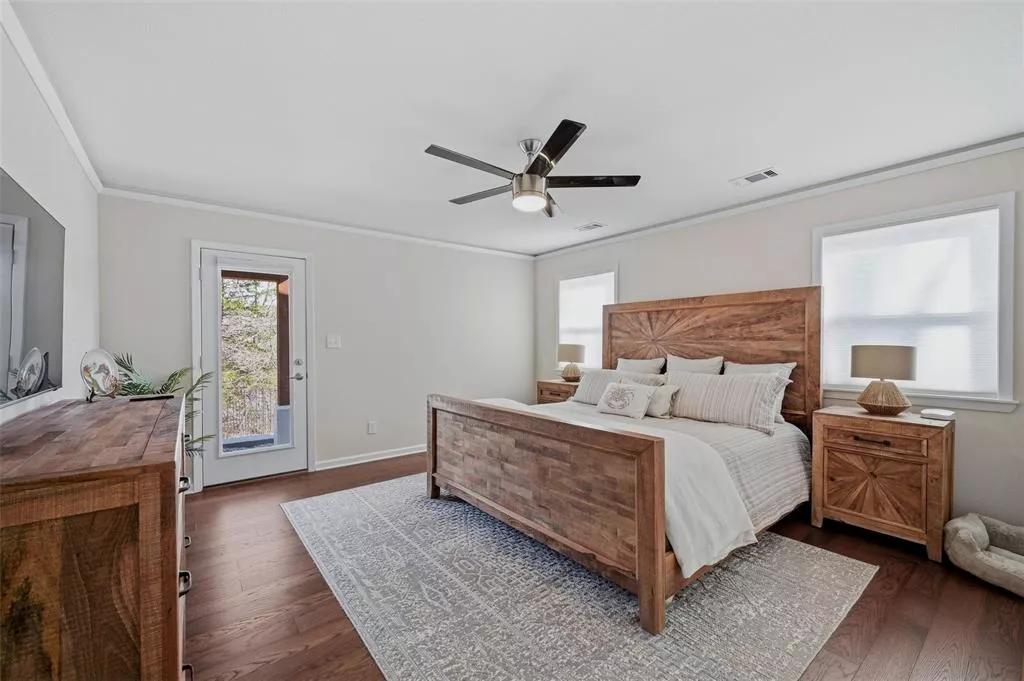 404 Hacienda Drive, Pottsboro, Texas 75076