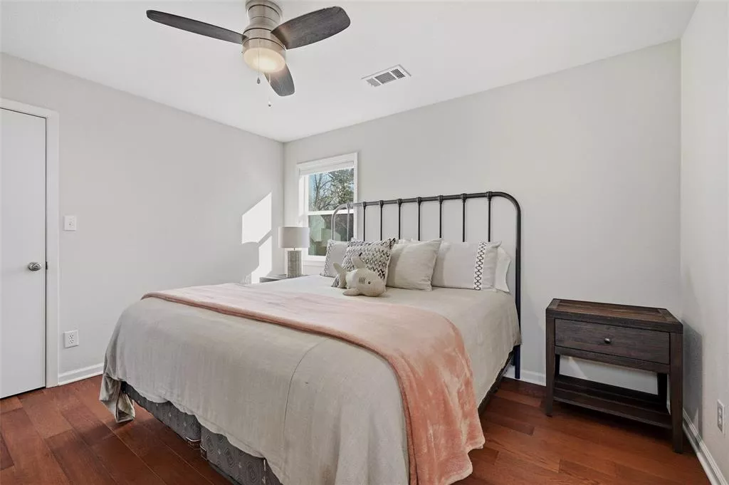 404 Hacienda Drive, Pottsboro, Texas 75076