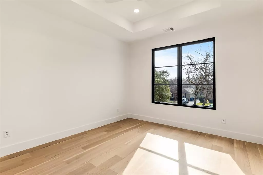 6123 Northaven Road, Dallas, Texas 75230