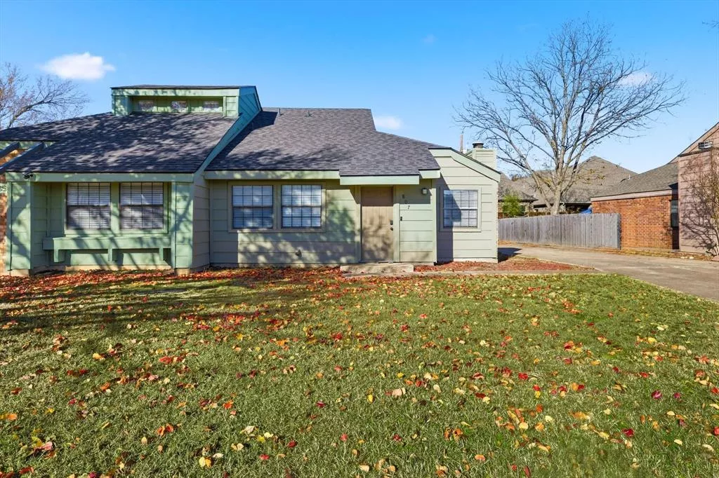 807 Windcrest Drive, Keller, Texas 76248