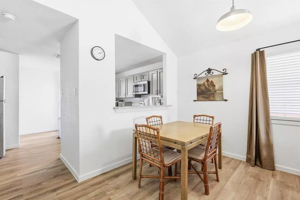 807 Windcrest Drive, Keller, Texas 76248