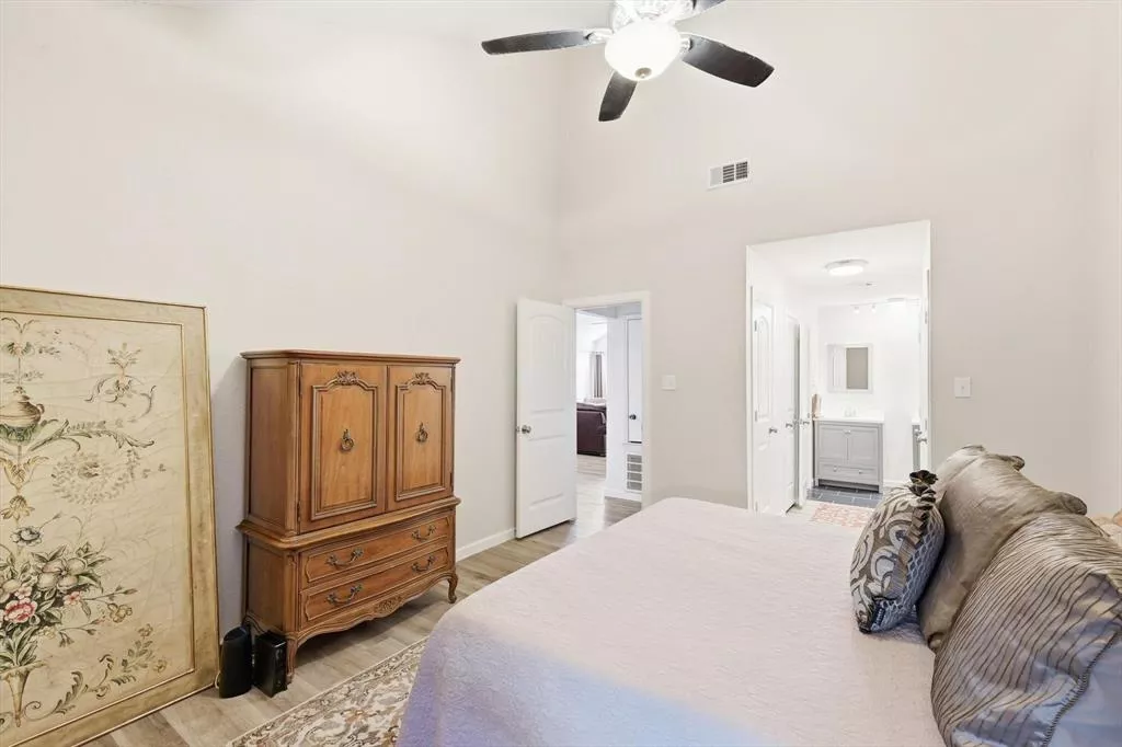 807 Windcrest Drive, Keller, Texas 76248