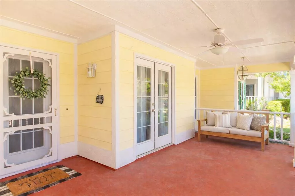 1500 Chestnut Drive, Savannah, Texas 76227