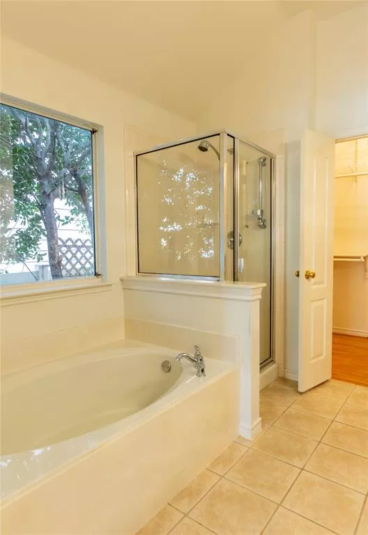 1500 Chestnut Drive, Savannah, Texas 76227