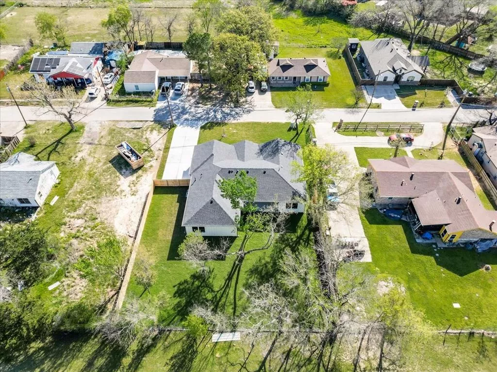 1507 Elk Creek Road, Dallas, Texas 75253