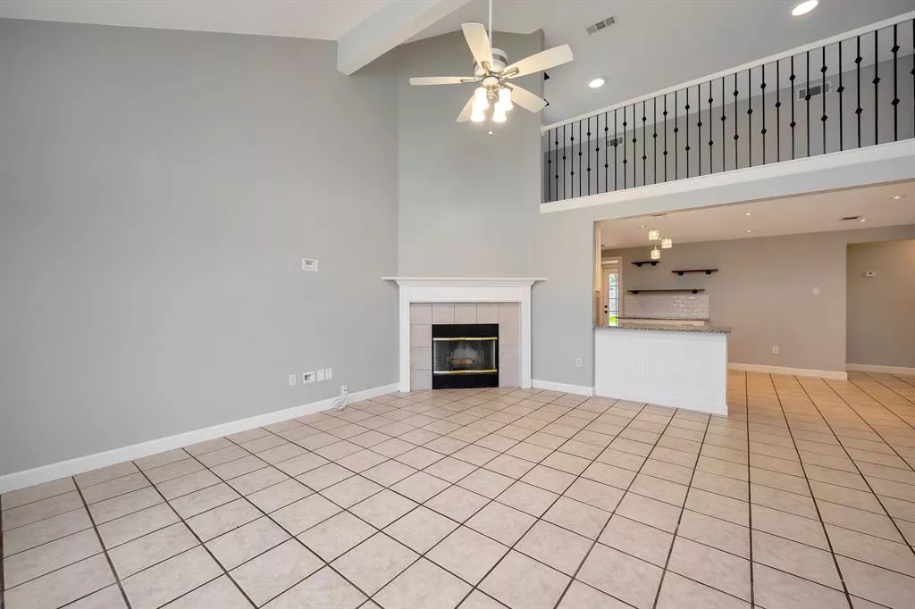 1619 Merritt Drive, Mansfield, Texas 76063