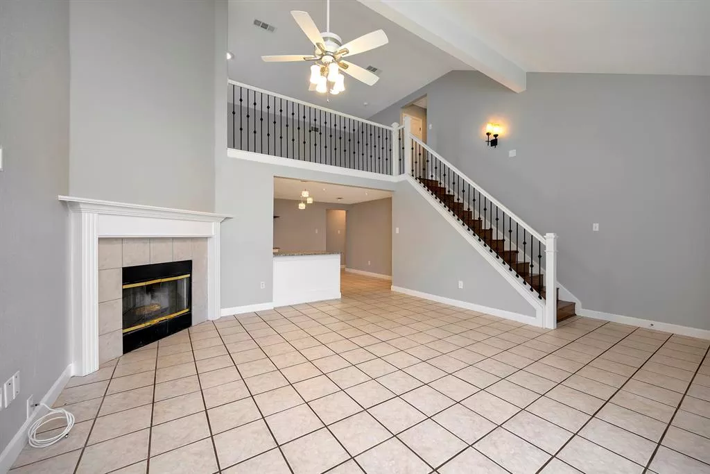 1619 Merritt Drive, Mansfield, Texas 76063