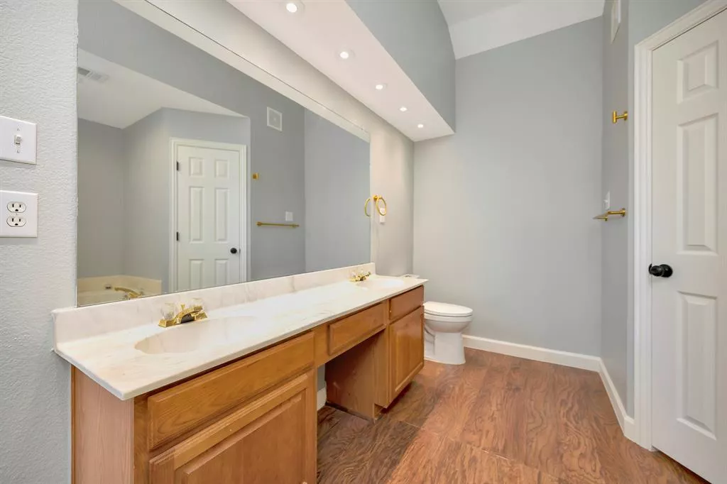 1619 Merritt Drive, Mansfield, Texas 76063