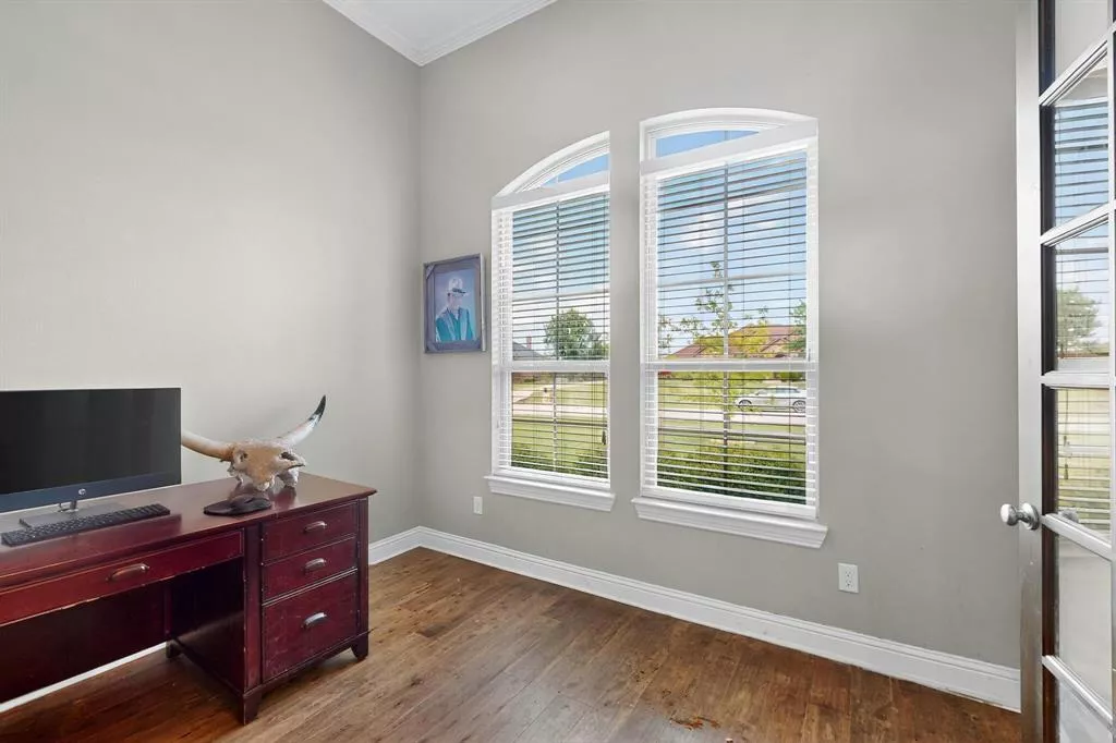 19121 Shortmeadow Forney, Texas 75126