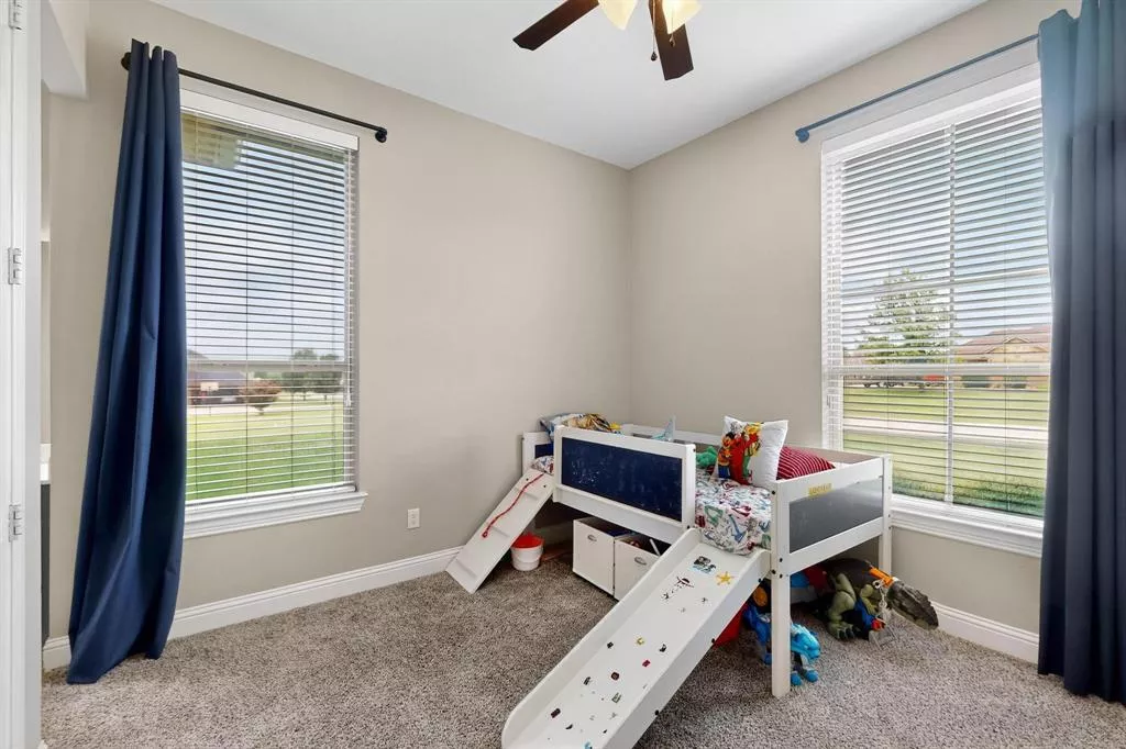 19121 Shortmeadow Forney, Texas 75126