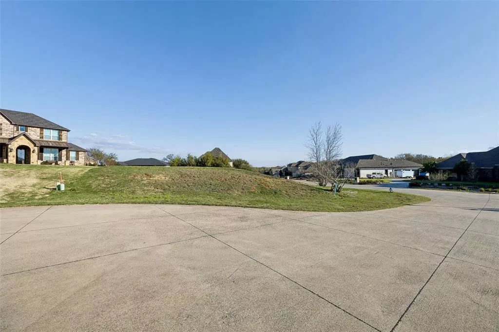 2205 Post Ridge Circle, Corinth, Texas 76210