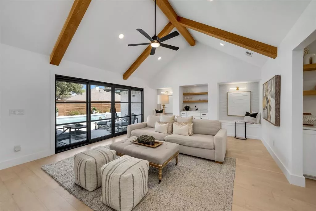 2413 Loch Haven Drive, Plano, Texas 75023