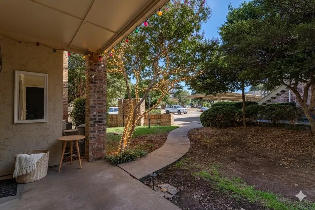 3100 Devonshire Drive, Unit 110, Plano, Texas 75075