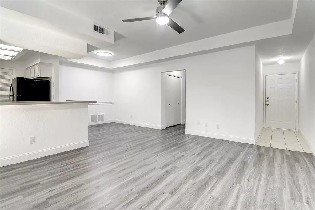 3100 Devonshire Drive, Unit 110, Plano, Texas 75075