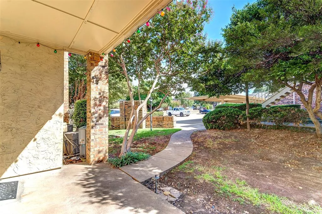 3100 Devonshire Drive, Unit 110, Plano, Texas 75075