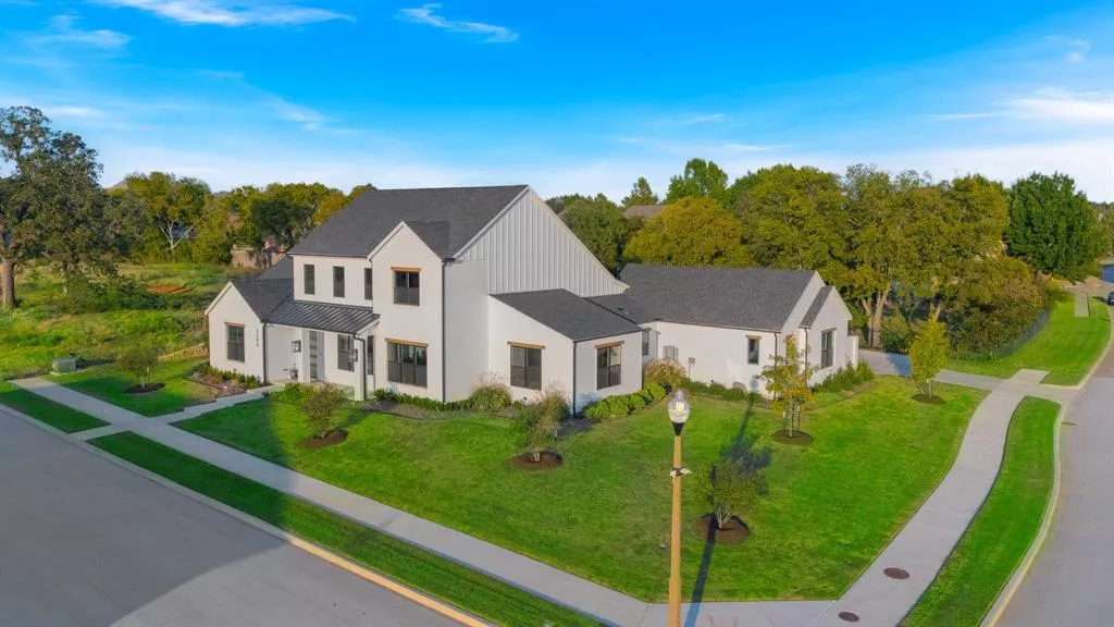 3309 Del Mar Drive, Denton, Texas 76210