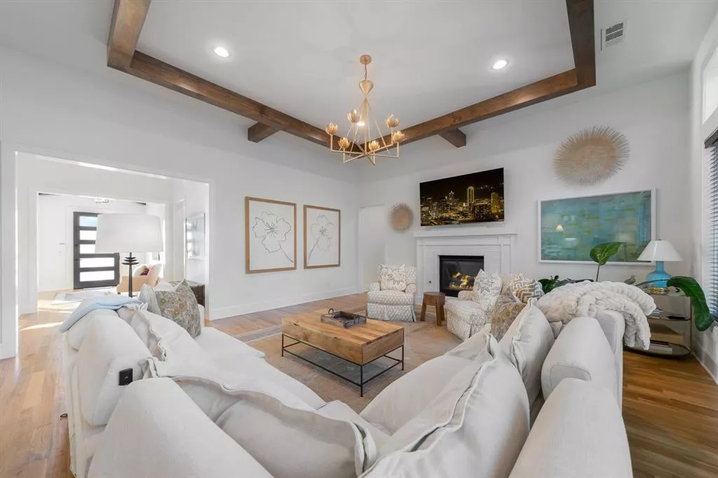 3309 Del Mar Drive, Denton, Texas 76210