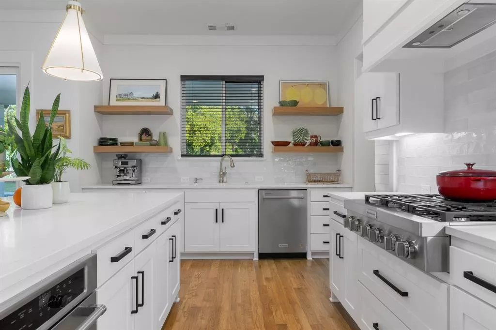 3309 Del Mar Drive, Denton, Texas 76210