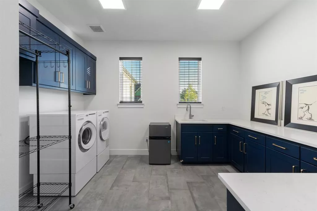 3309 Del Mar Drive, Denton, Texas 76210