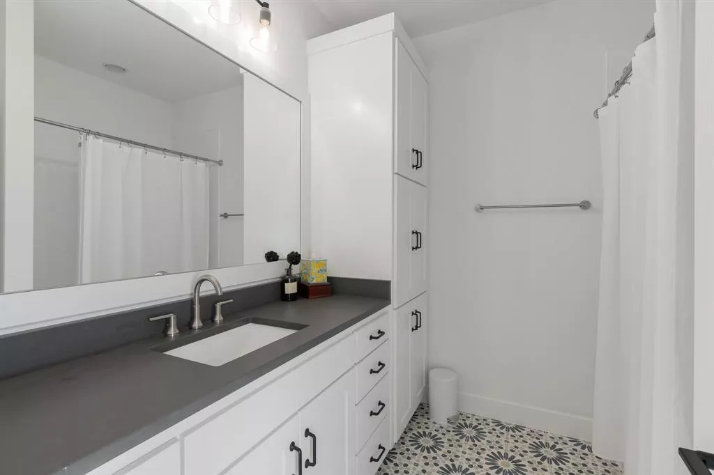 3309 Del Mar Drive, Denton, Texas 76210