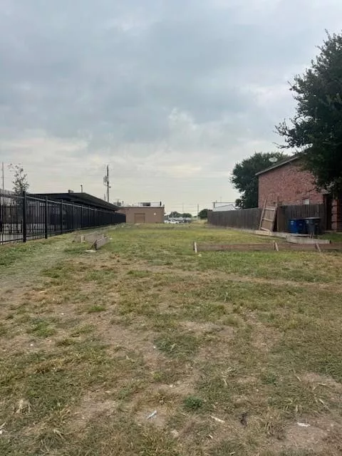 4105 Preferred Place, Dallas, Texas 75237