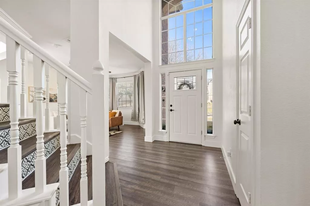 5100 Broken Bow Drive, Fort Worth, Texas 76137