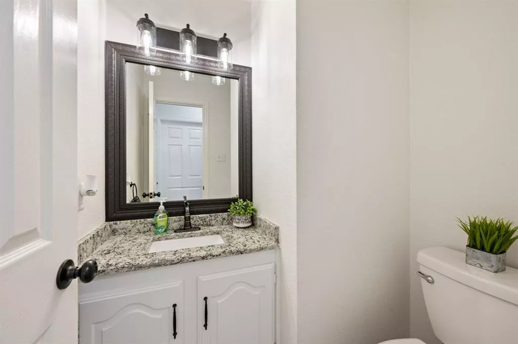 5100 Broken Bow Drive, Fort Worth, Texas 76137