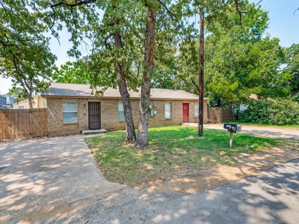518 Jordan Lane, Arlington, Texas 76012