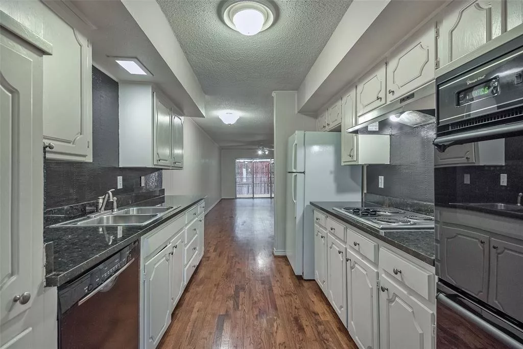 6123 Rincon Way, Dallas, Texas 75214