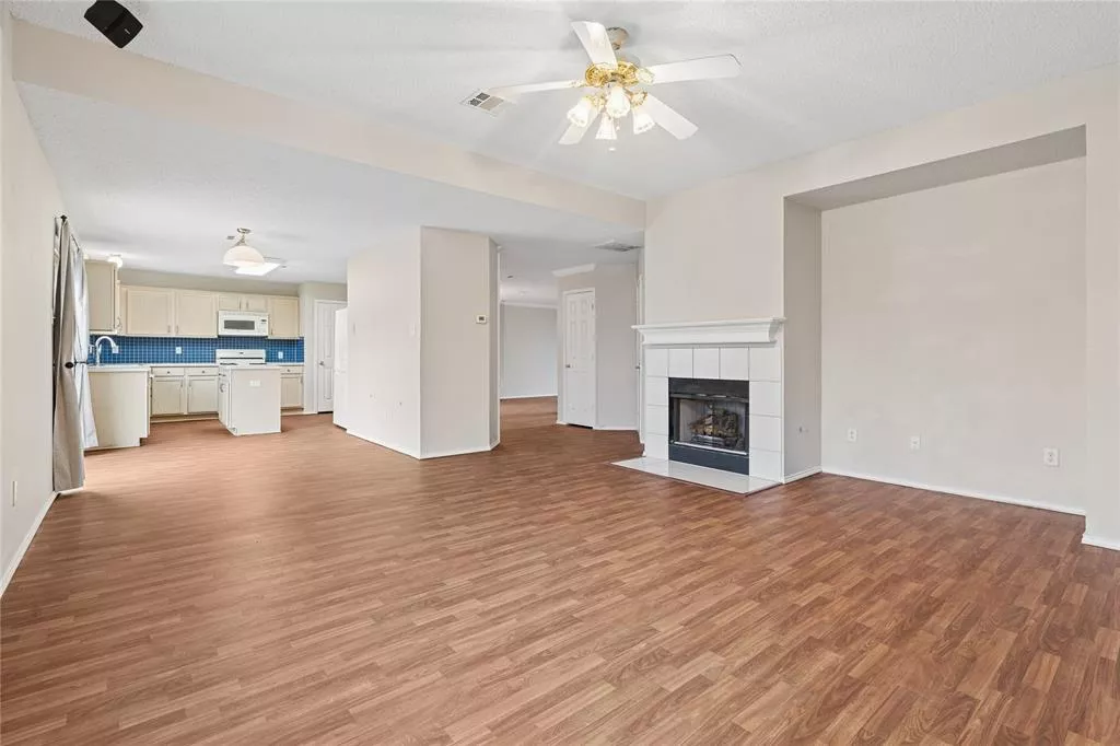 7522 Armstrong Lane, Rowlett, Texas 75089