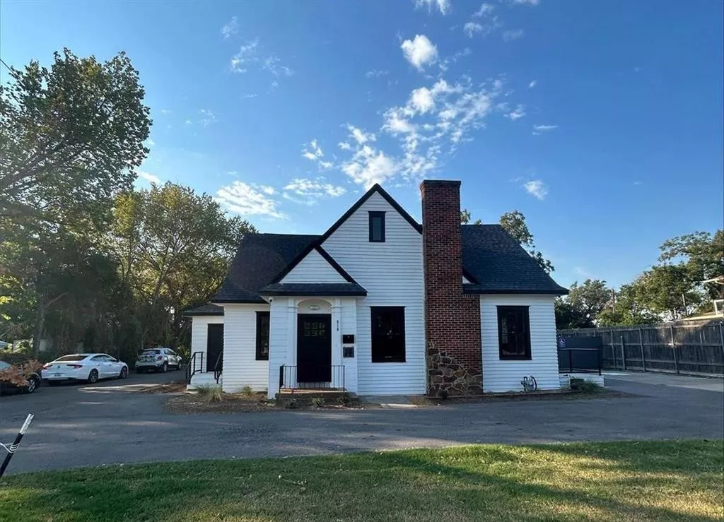 910 18th Street, Plano, Texas 75074