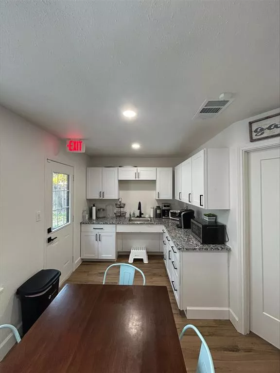 910 18th Street, Plano, Texas 75074