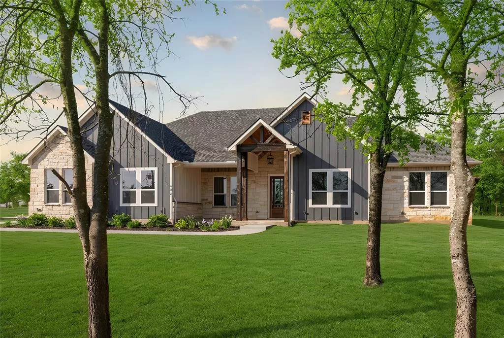 948 County Road 414 Cleburne, Texas 76031