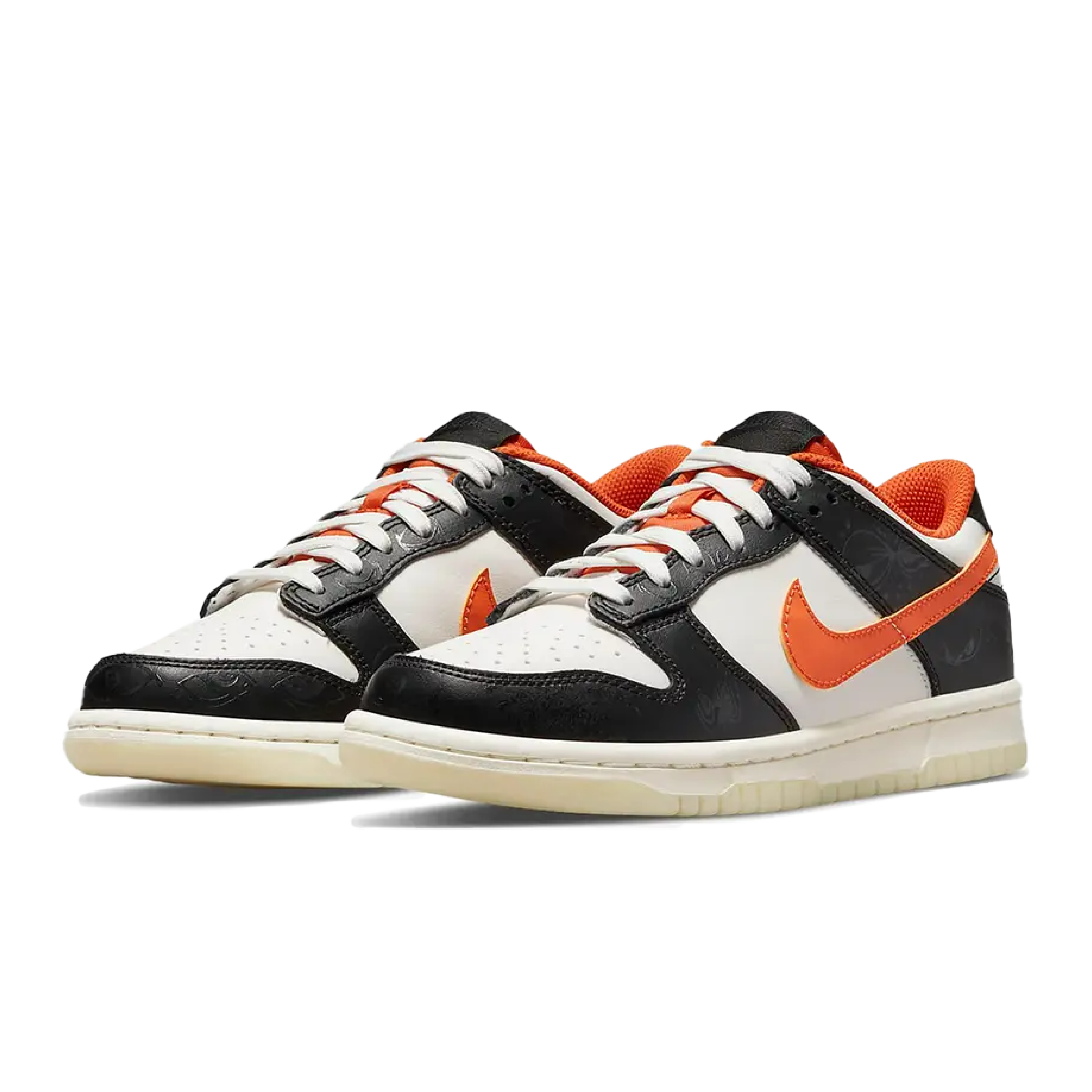 DUNK LOW HALLOWEEN GS AREA 02