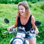 Melissa | Travel Blogger