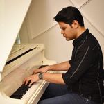 علی مهناوی🎼 نوازنده پیانو