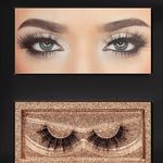 BLINXY LASHES