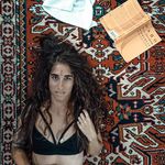 Gina - yoga & plant medicine