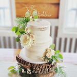 Wedding & Custom Cake Destin