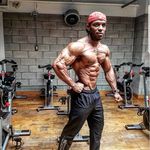 🇨🇦 Collis Devin IFBB PRO 🇬🇾